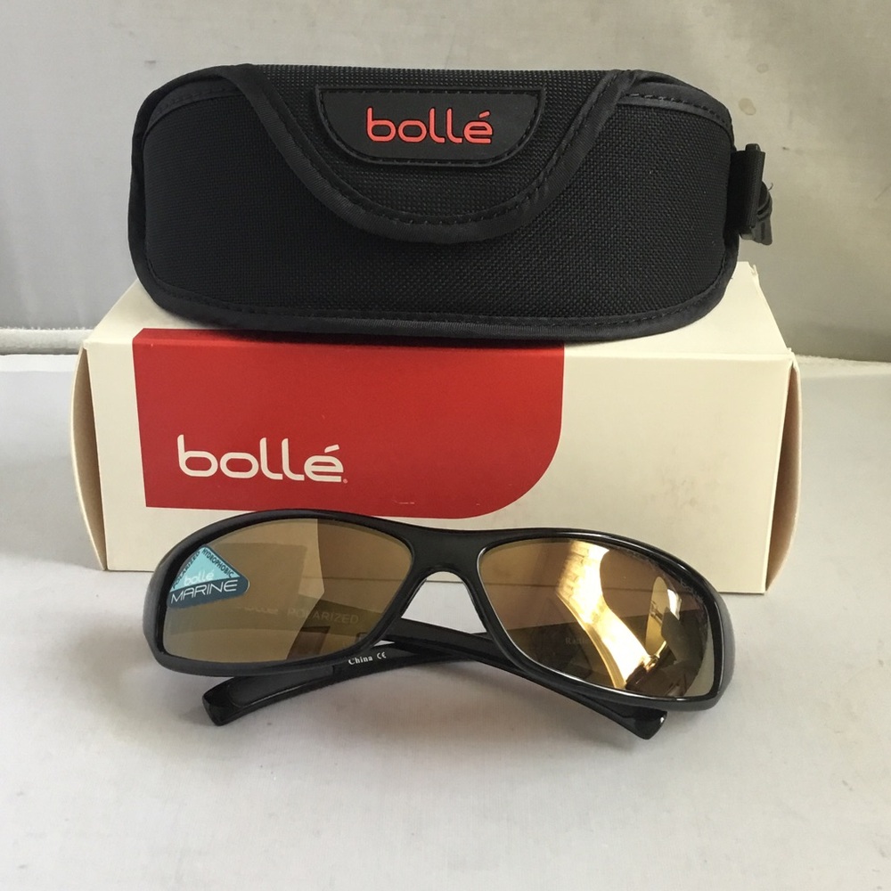 bolle Polarized Hydrophobic Black Frame Brown Lens Sunglasses with Case